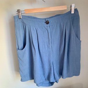 Meemoza Maelle Shorts in Blue Viscose/Linen
